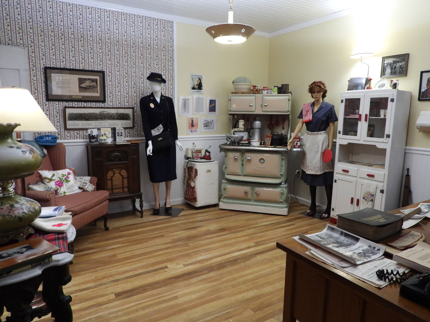 Click to enlarge museum20.jpg