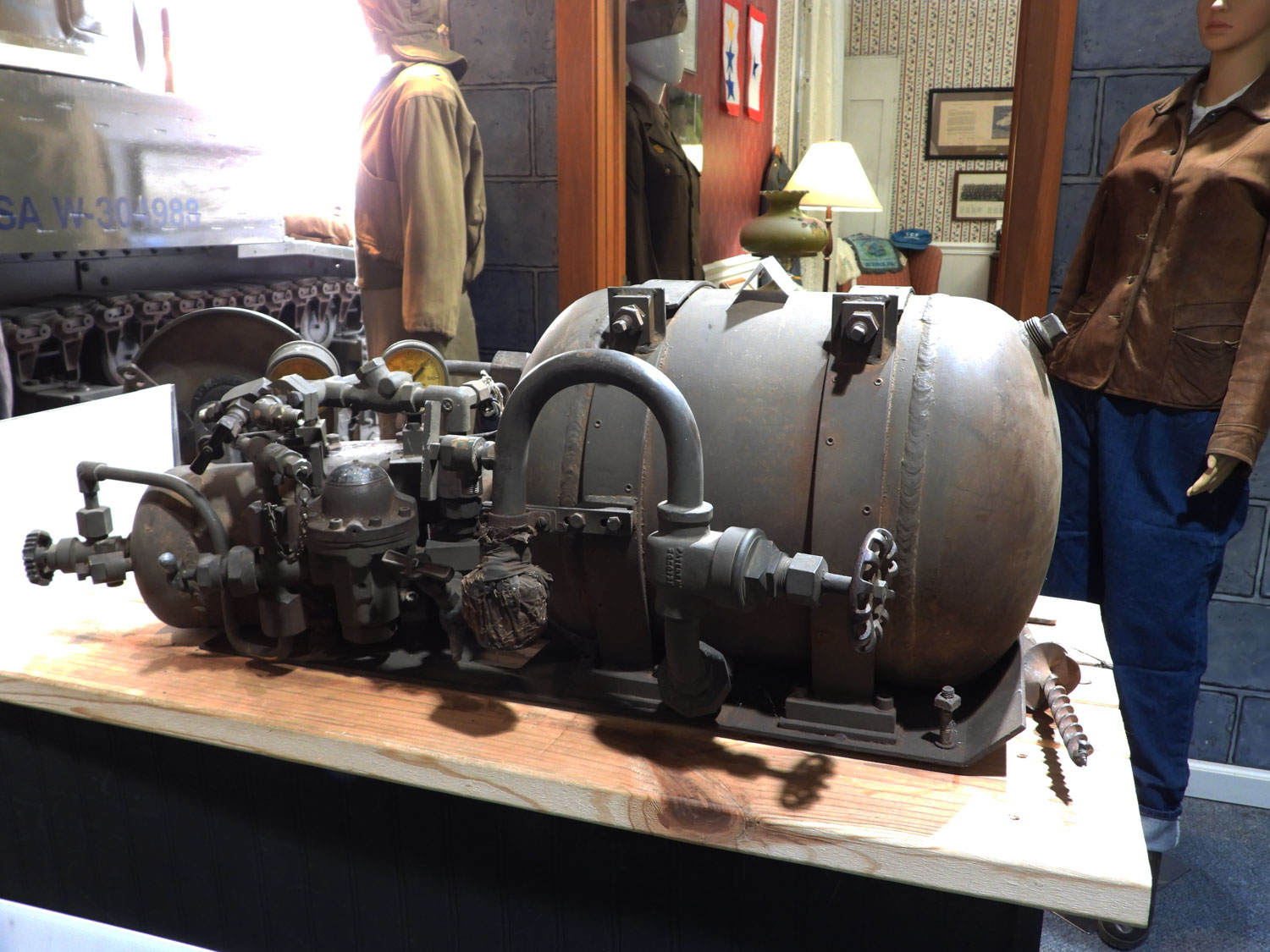 Click to enlarge museum22.jpg