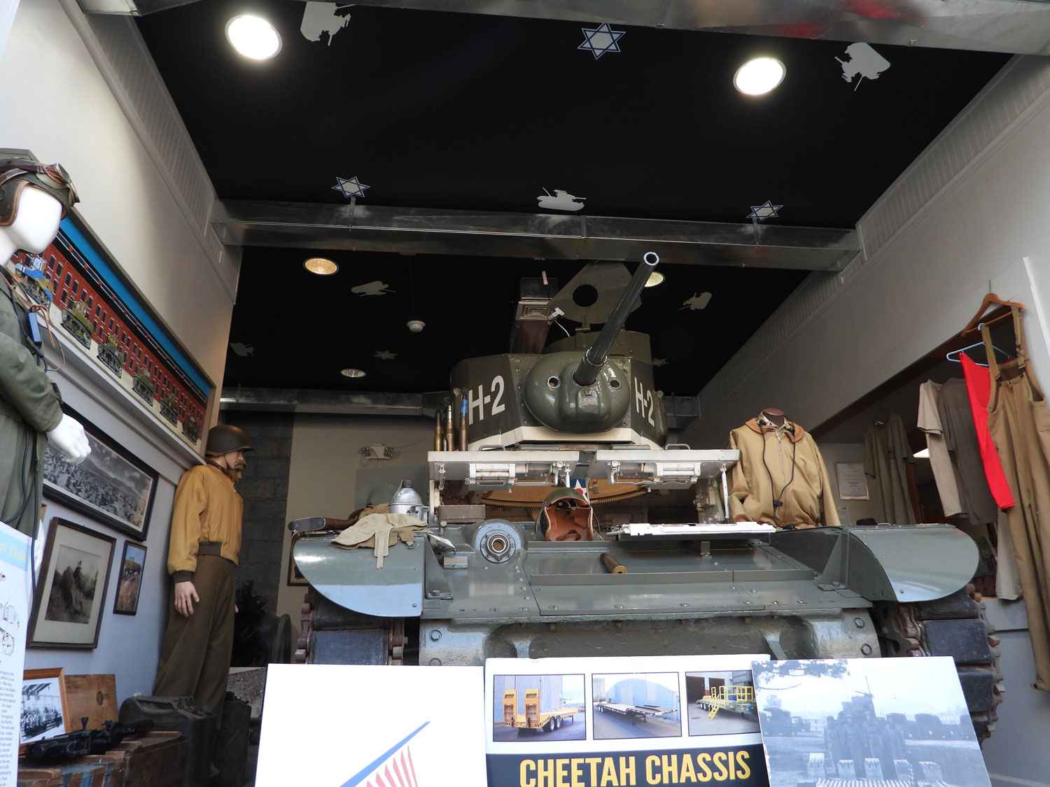 Click to enlarge museum4.jpg