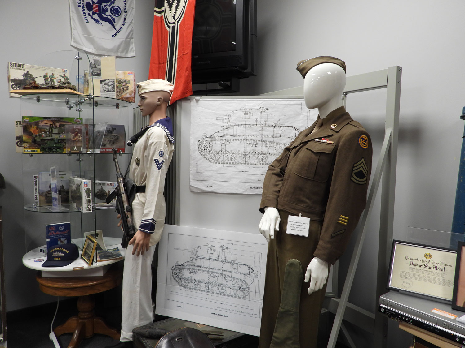 Click to enlarge museum40.jpg