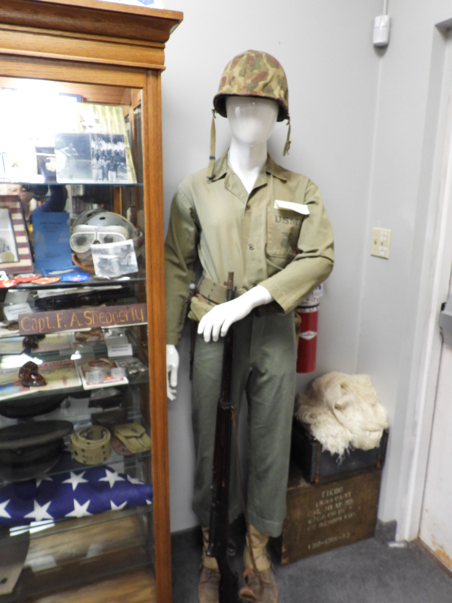 Click to enlarge museum78.jpg