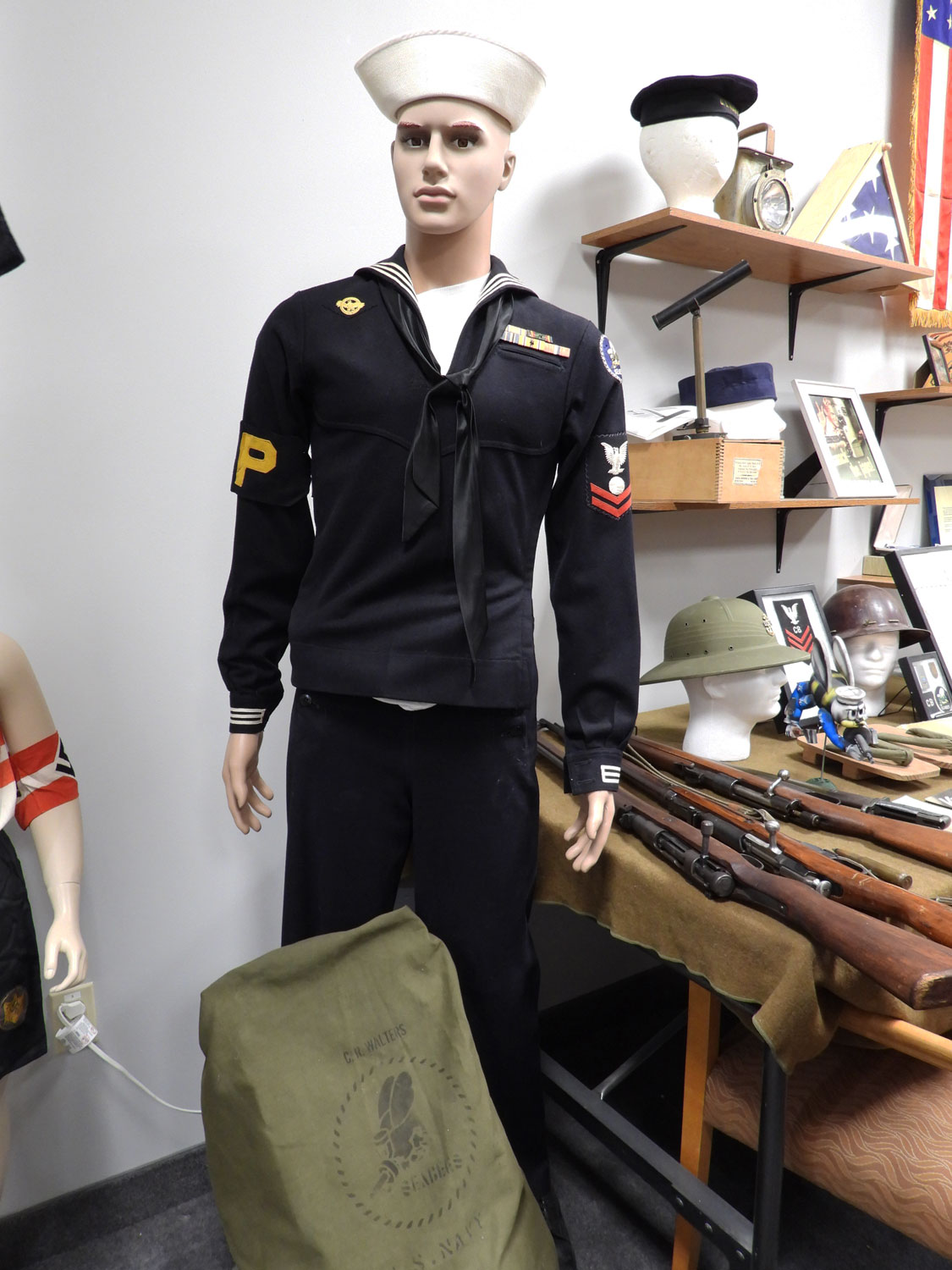Click to enlarge museum80.jpg