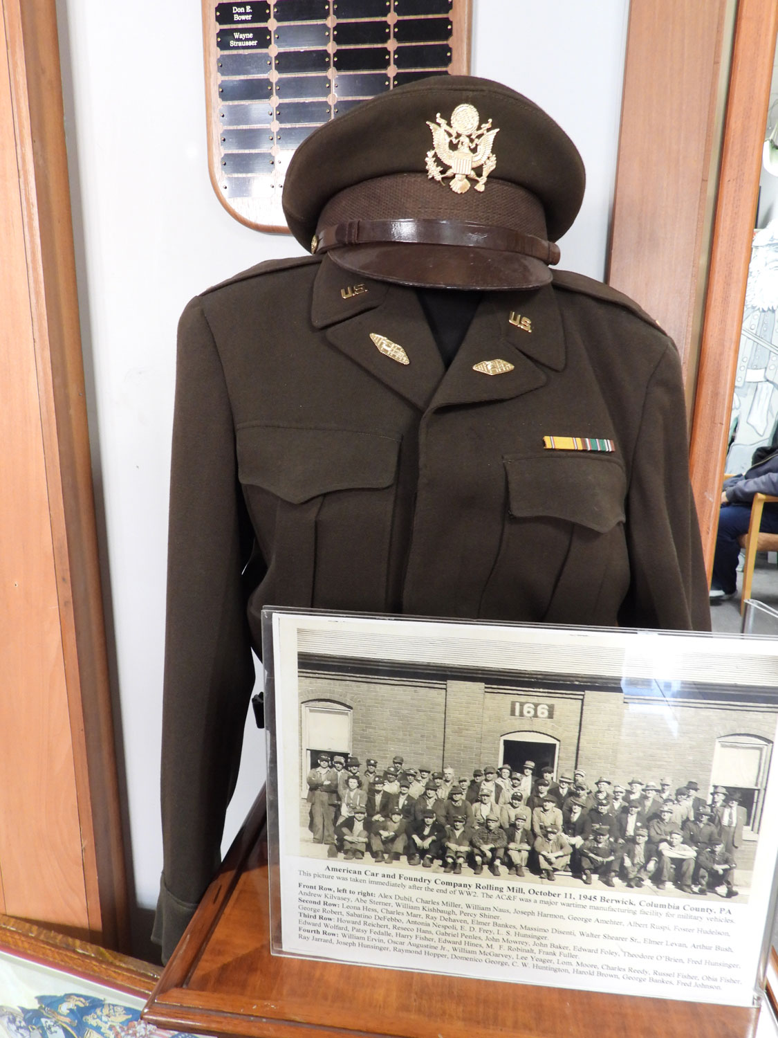 Click to enlarge museum87.jpg